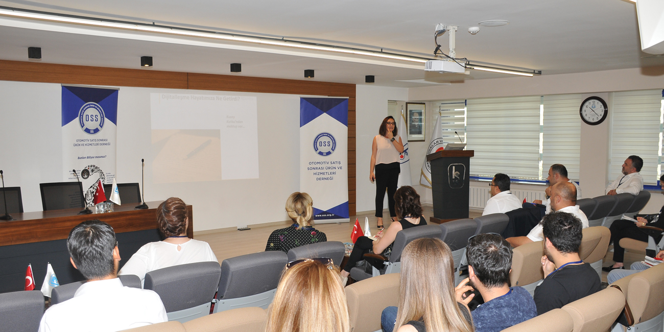 OSS Konya'da Sosyal Medya ve Dijital Pazarlama Eğitimi Düzenledi